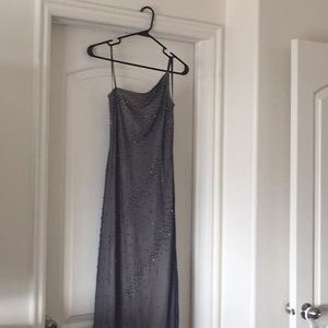 One shoulder dress. Tan lined blue tulle beads.